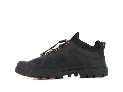 BLACK PAMPA LT+ LO XPLR WP+ - Palladium Great Value