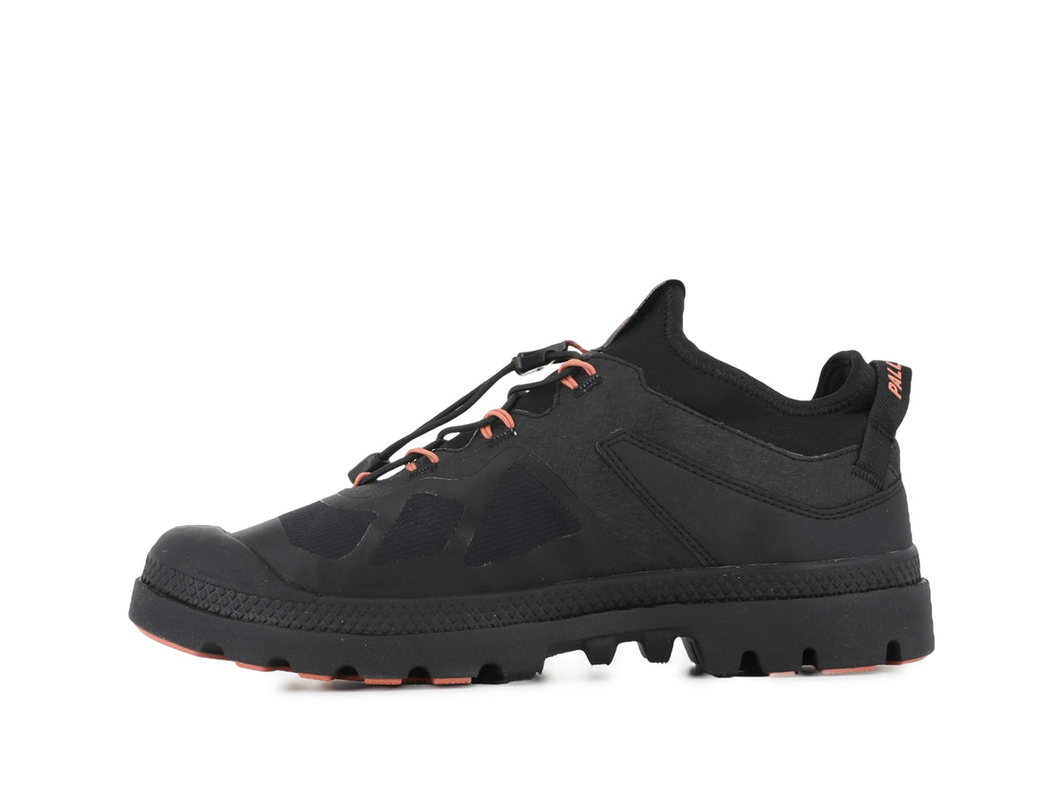 BLACK PAMPA LT+ LO XPLR WP+ - Palladium Customer Favorite