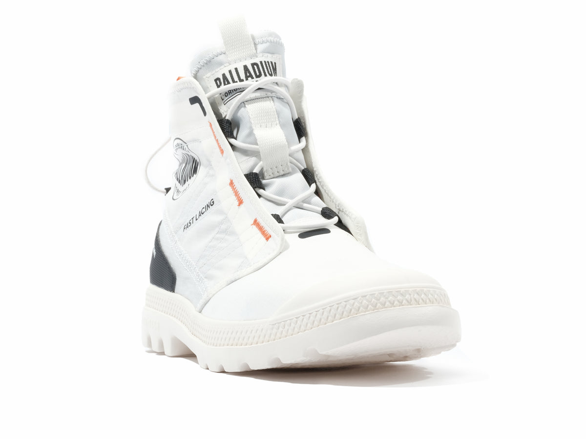 STAR WHITE/BLACK PAMPA TRAVEL LITE RS - Palladium Deals